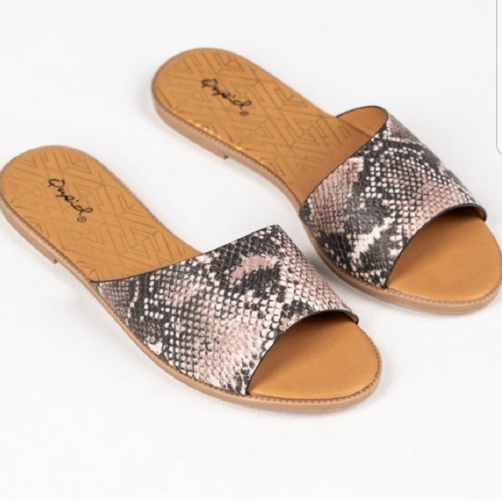 SNAKE PRINT SLIDES - Picture 2 of 4